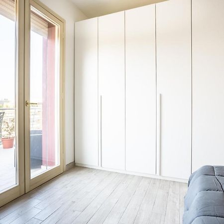 Appartamento Urban Retreat -Private Parking+Terrace Roma Esterno foto