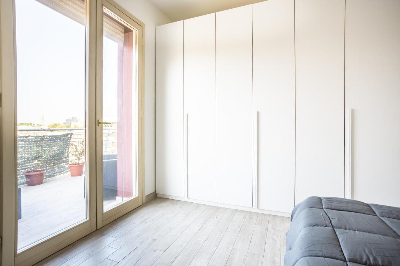Appartamento Urban Retreat -Private Parking+Terrace Roma Esterno foto